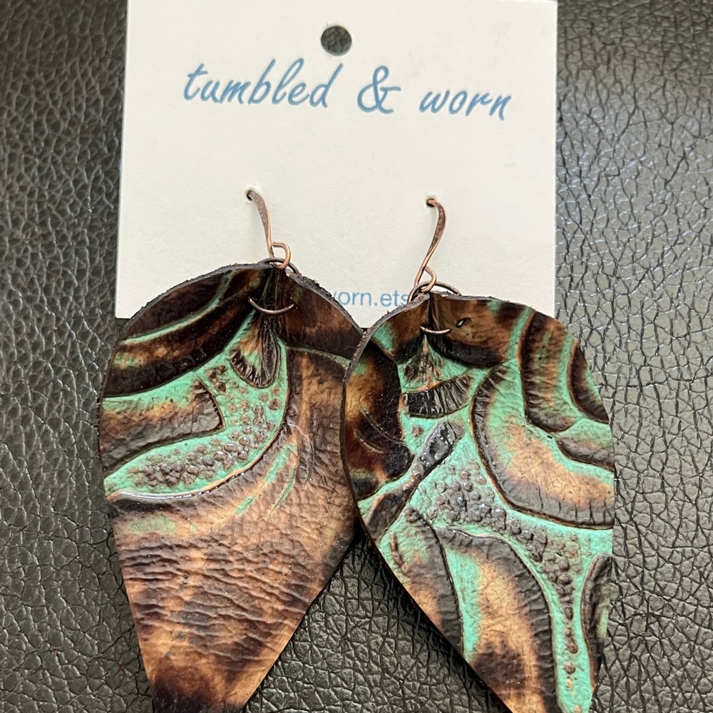 Woman's earrings